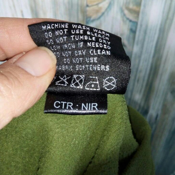 Sherpa green 1/4 zip fleece men's medium - Picture 7 of 7